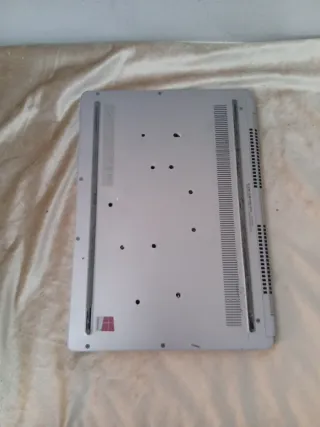 Dell Inspiron 14 Serie 7000 (7437)