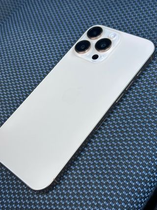 iPhone 16 Pro Max 256 GB Plata · 95% batería