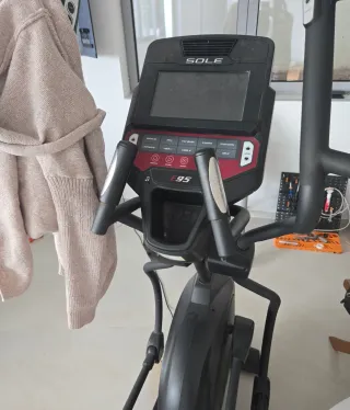 Bicicleta Elíptica Sole E95 Gama Alta