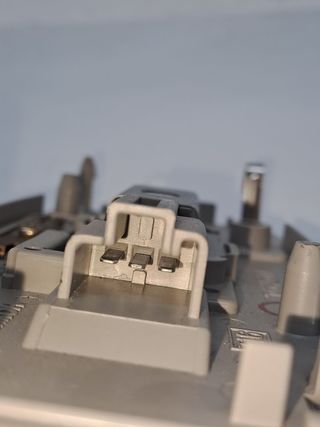 LUZ INTERIOR LEXUS RX300 (MCU15) (2)