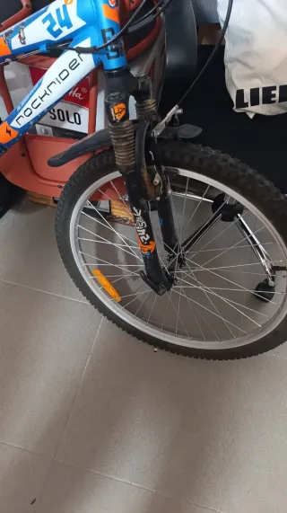 Bicicleta infantil Rockrider 24 azul