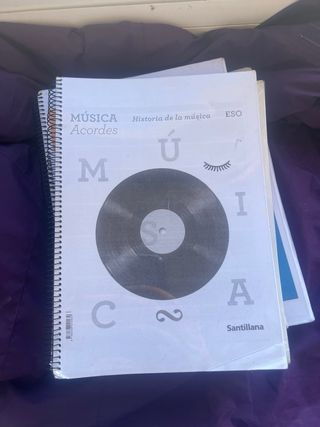 Cuatro libros del Miguel Fernández, 2 la de eso