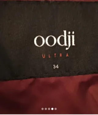 Parka invierno talla 34 color rojo burdeos