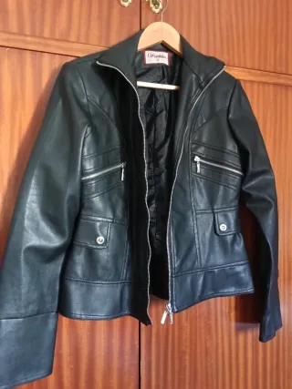 Chaqueta de cuero negra mujer