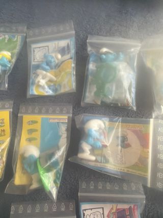 Colección Pitufos Kinder 20 unidades