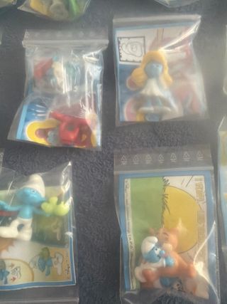 Colección Pitufos Kinder 20 unidades