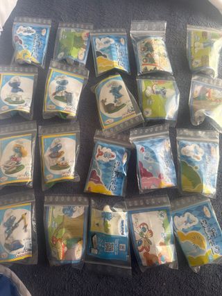 Colección Pitufos Kinder 20 unidades