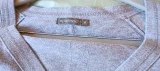 Cárdigan gris con bolsillos