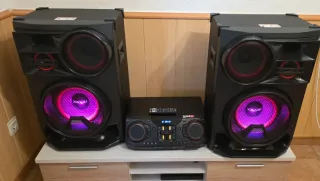 Equipo de Sonido LG Negro/Rojo