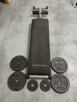 Banco Abdominales y Discos Pesas