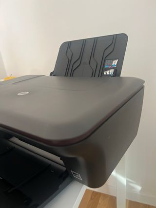 Stampante Multifunzione HP Deskjet 1050A