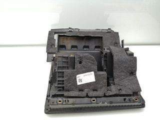 GUANTERA AUDI Q2 (GAB)