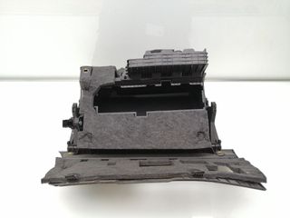 GUANTERA AUDI Q2 (GAB)