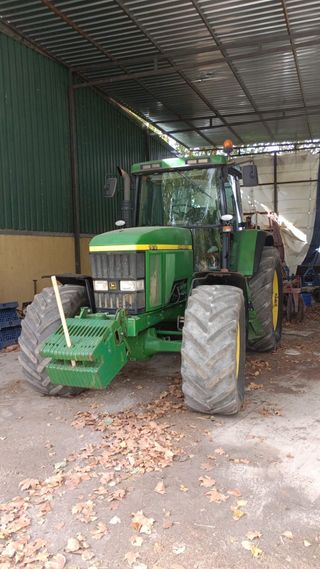 Tractor John Deere 7610