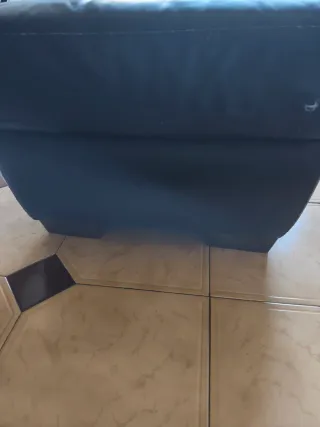 Puff in pelle marrone