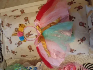 Tutú y diadema unicornio como nuevo