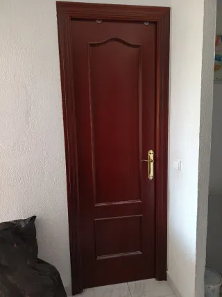 Puerta de interior madera con cristal