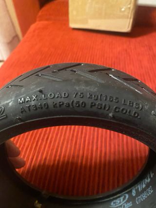 Rueda neumático y camara patinete eléctrico.
