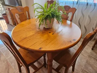 Muebles comedor y mueble entrada