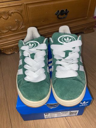 Adidas Campus Verdes y Blancas