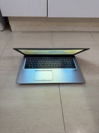 Ordenador portátil HP Elitebook i5