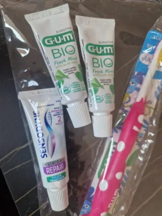 Set spazzolino e dentifrici GUM Junior 6+