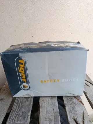 Botas de seguridad Tiger puntera de acero