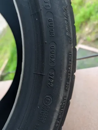 Dos Michelin Pilot Super Sport 265/40ZR18 101Y