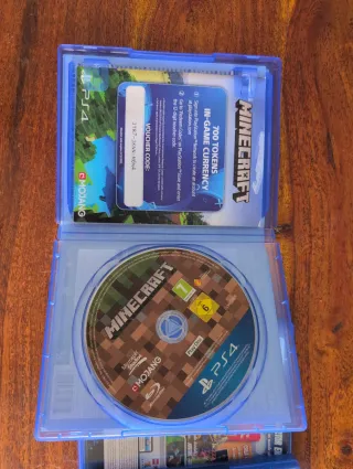 Lote 3 Juegos PS4: Minecraft, Lego Worlds, GW2