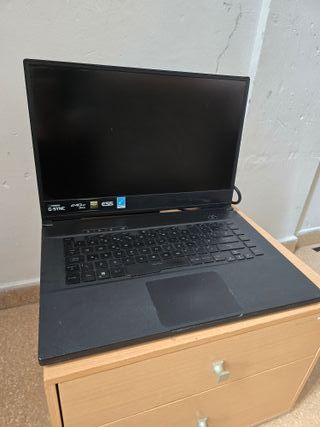 Portátil Gaming ASUS i7 RTX 240Hz