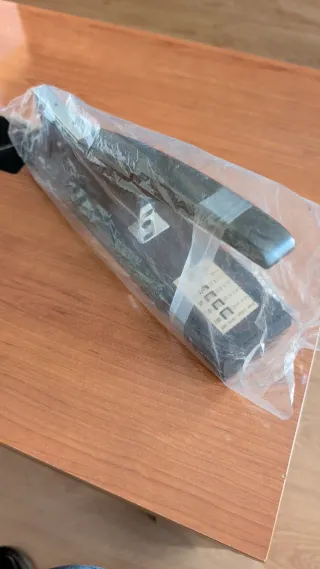 Grapadora Profesional Negra