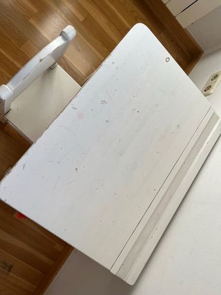 Pupitre y silla infantil Ikea blanca