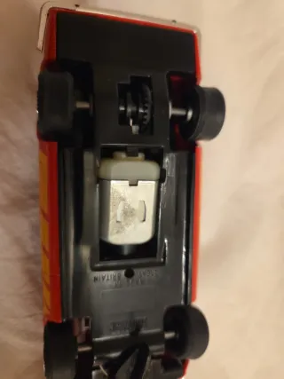 Scalextric Datsun Rojo Shell