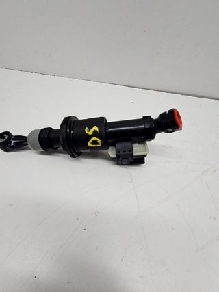 BOMBA EMBRAGUE DACIA SANDERO