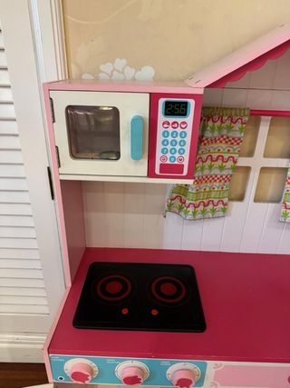 Cocinita de madera para niños