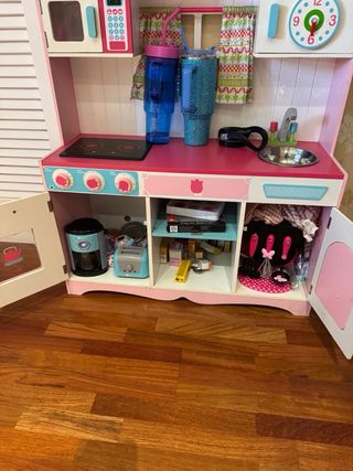 Cocinita de madera para niños