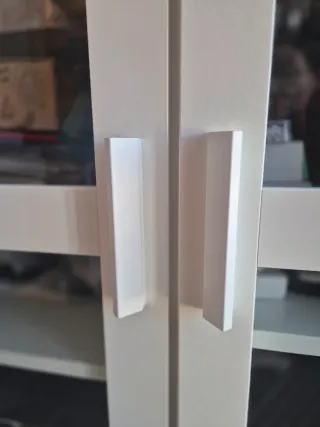 Armario pequeño puertas cristal Ikea