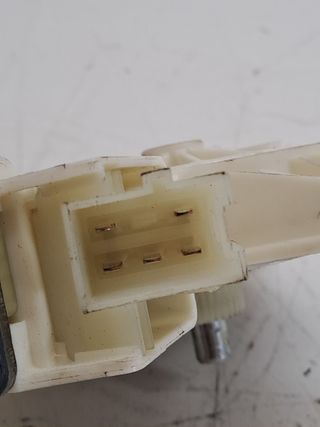 MOTOR ELEVALUNAS DELANTERO DERECHO MERCEDES-BENZ VITO MIXTO