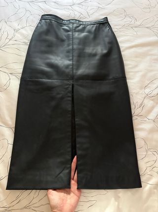 Falda Zara Larga Piel XS con abertura y bolsillos