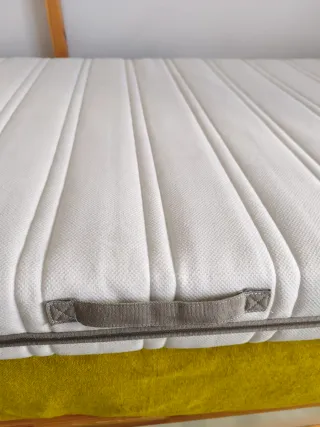 Colchón Ikea Afjall firmeza media. 90*200