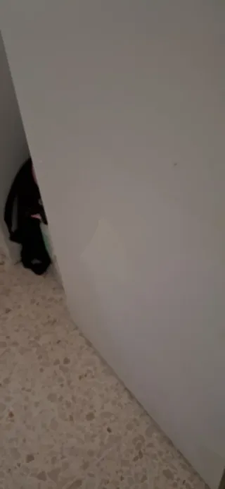 Estructura de armario blanco Ikea