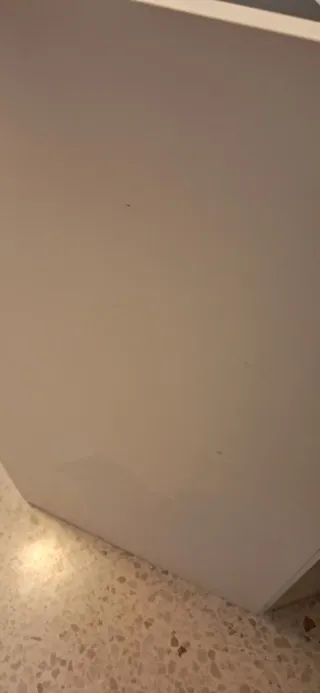 Estructura de armario blanco Ikea