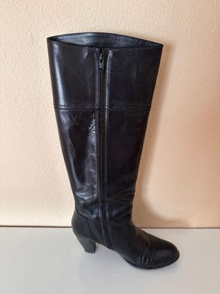 Botas altas Looky negras