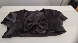 Vestido fiesta palabra de honor y torera