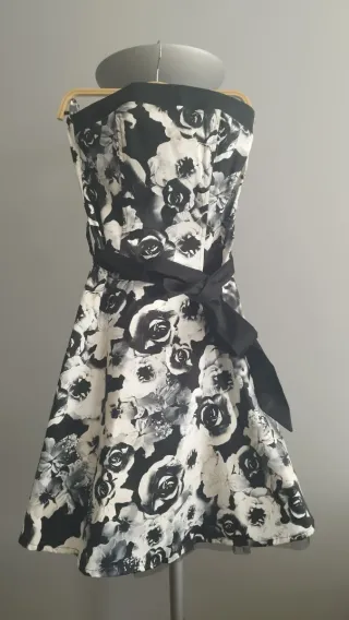 Vestido fiesta palabra de honor y torera