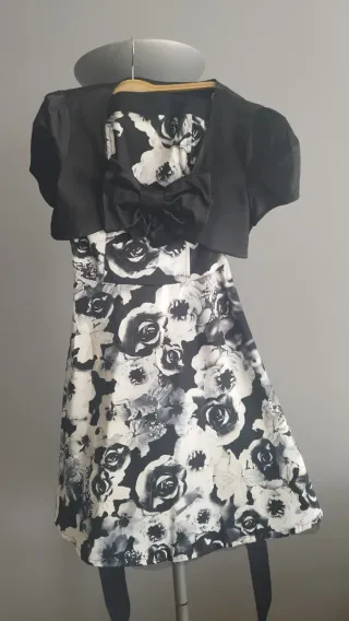 Vestido fiesta palabra de honor y torera