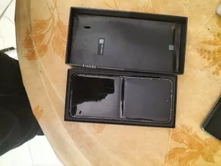 Samsung Galaxy Z Flip4 Gris/Rosa rota pantalla