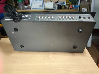 Mesa de mezclas profesional Acoustic Control