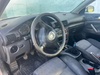 Volkswagen Passat 2001