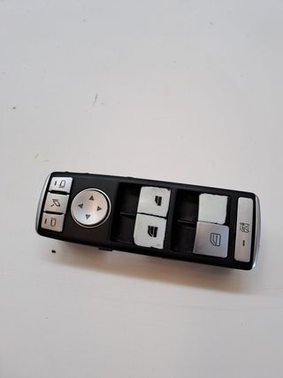 MANDO ELEVALUNAS DELANTERO IZQUIERDO MERCEDES-BENZ CLA-KLASS